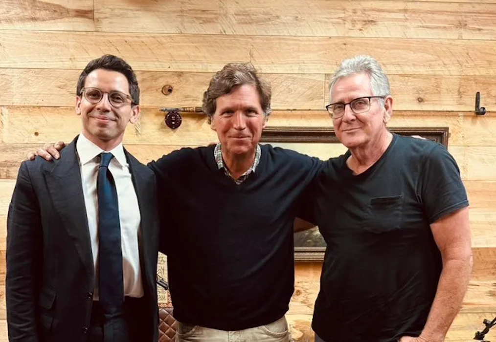 Tucker Carlson sta morendo? L'aspetto dimagrito del podcaster 'puzza di Ozempic'