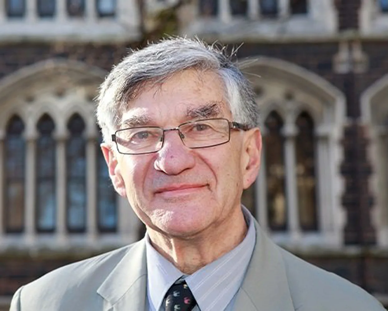Prof Urges Caution on Funding Wegovy Rollout