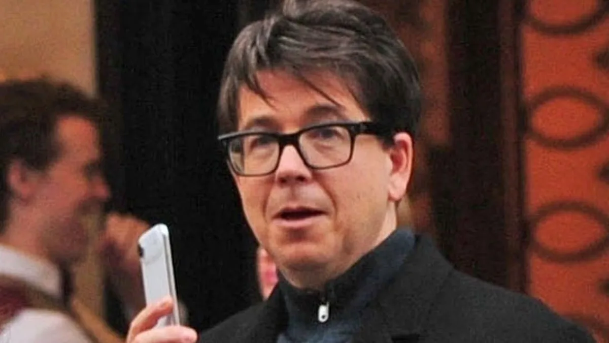 Michael McIntyre 使用 Mounjaro 後展現纖瘦身形