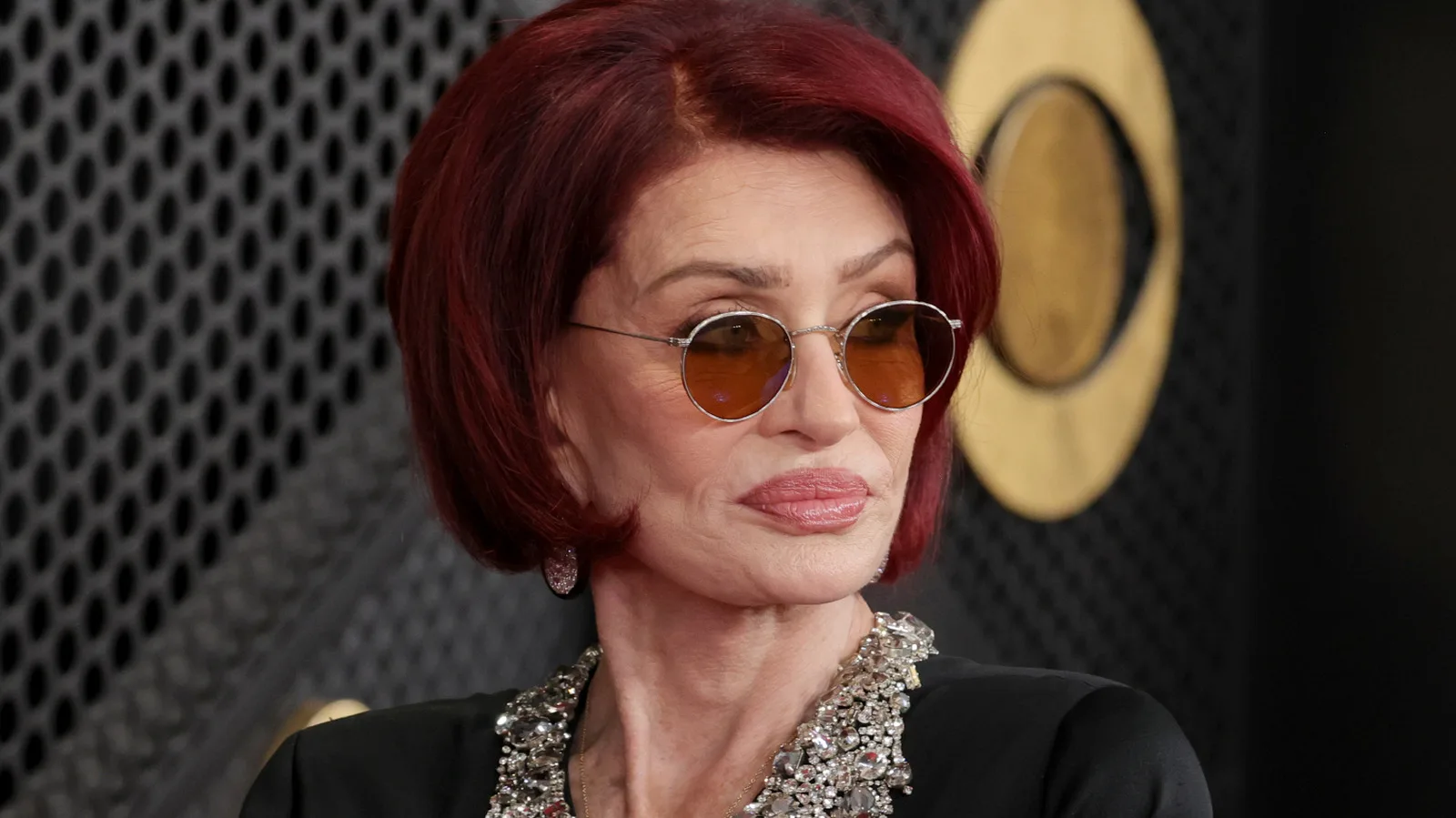 Gwiazdy doświadczają 'Ozempic Neck' z powodu szybkiej utraty wagi