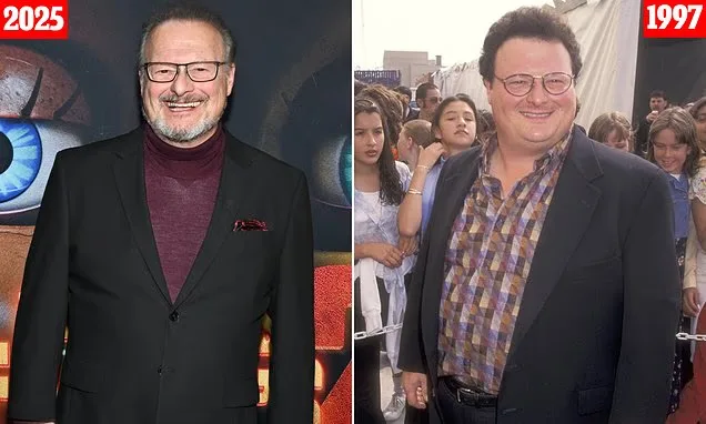 Wayne Knight 減重 100 磅後的職業生涯復興：從《Seinfeld》到大銀幕回歸