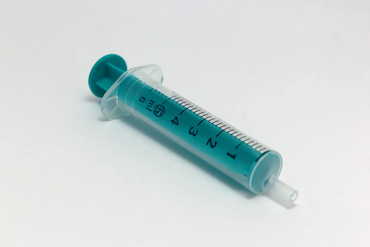 Illegal Peptide Shots in Brazil: The Hidden Risks for Expats