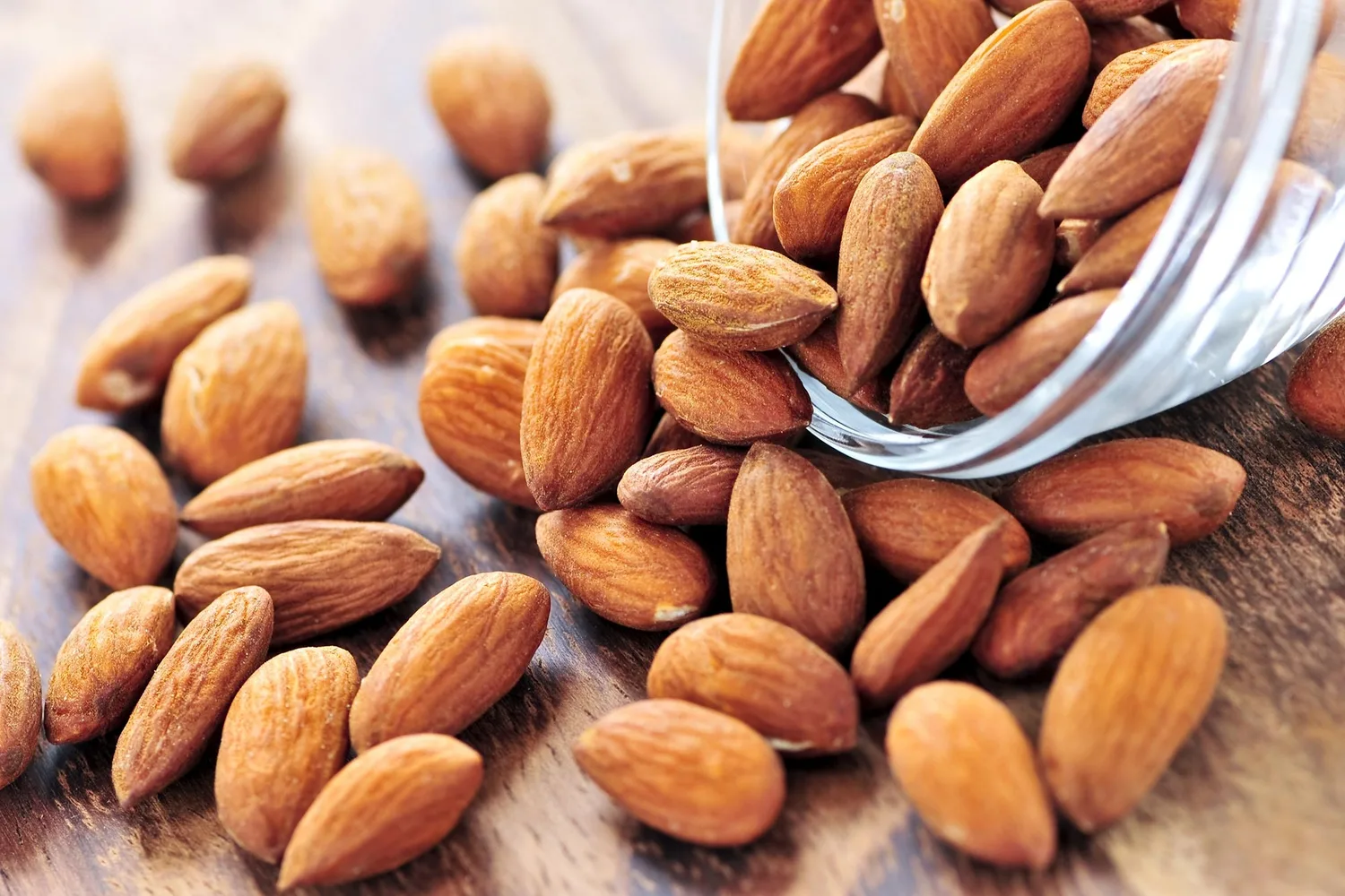 Daily Almonds Boost GLP-1 & Gut Health: Science-Backed Weight Loss Tips